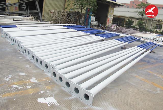 正翔照明太阳能路灯灯杆